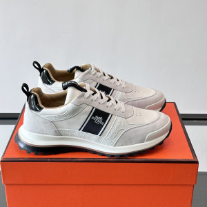 HERMES 미스테리어스 운동화